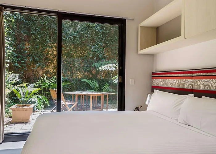 Best Western Melbourne City