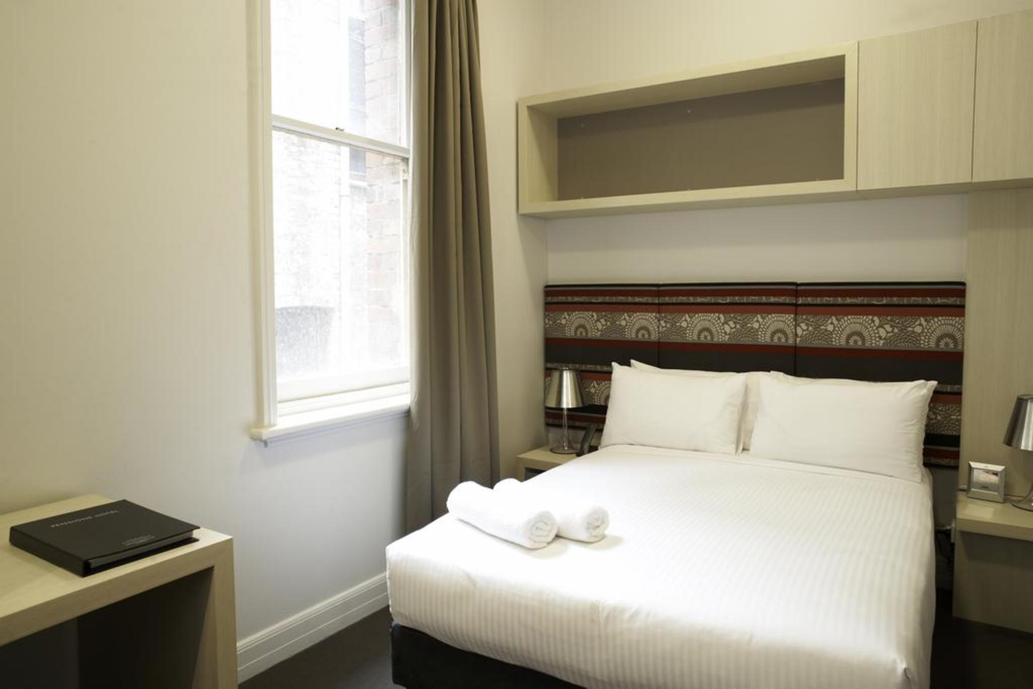 Western 3* Melbourne